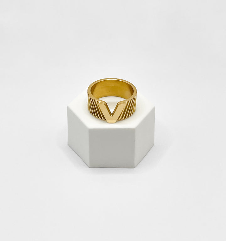 Vera Quinn Ring