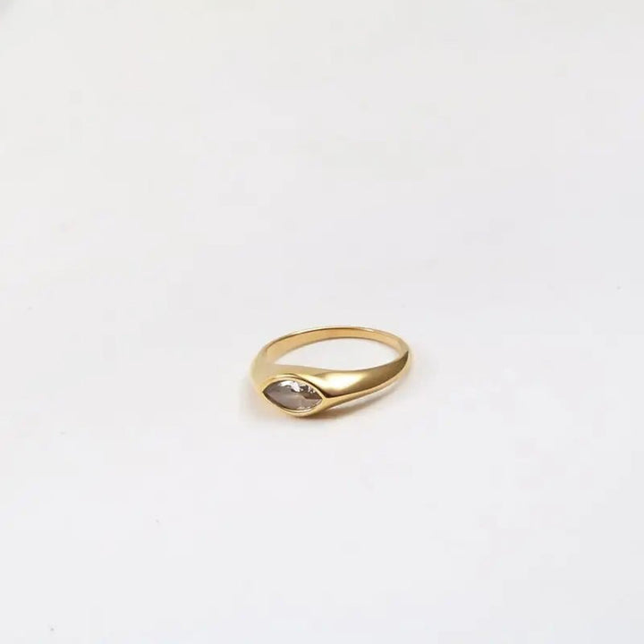 Willa Kate Ring