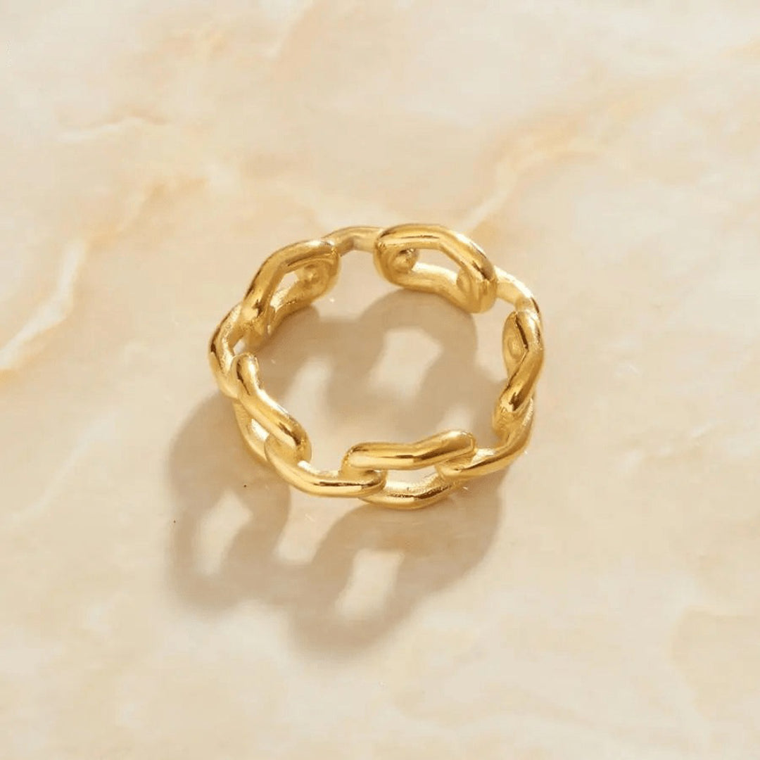 Elara June Ring