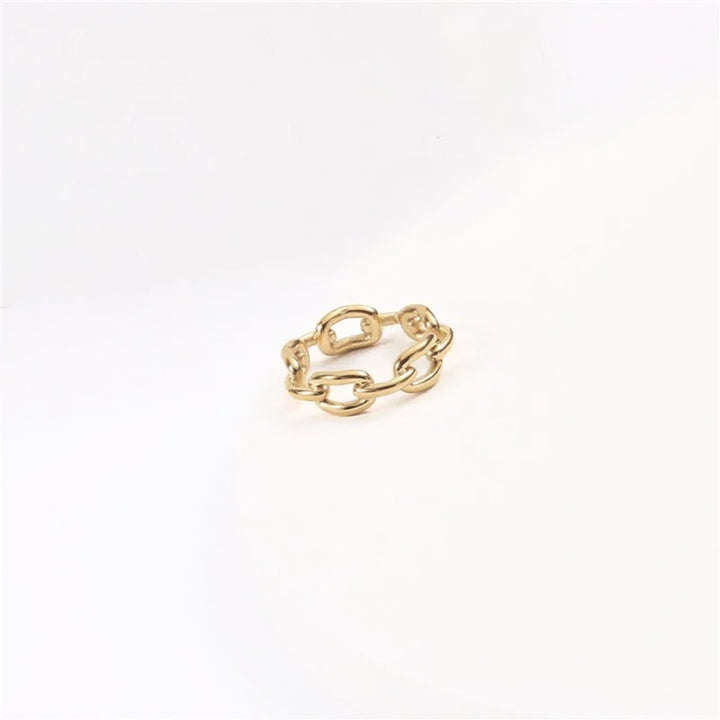 Elara June Ring