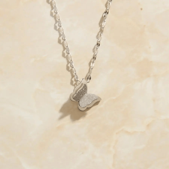 Alena Necklace - madoucechérie