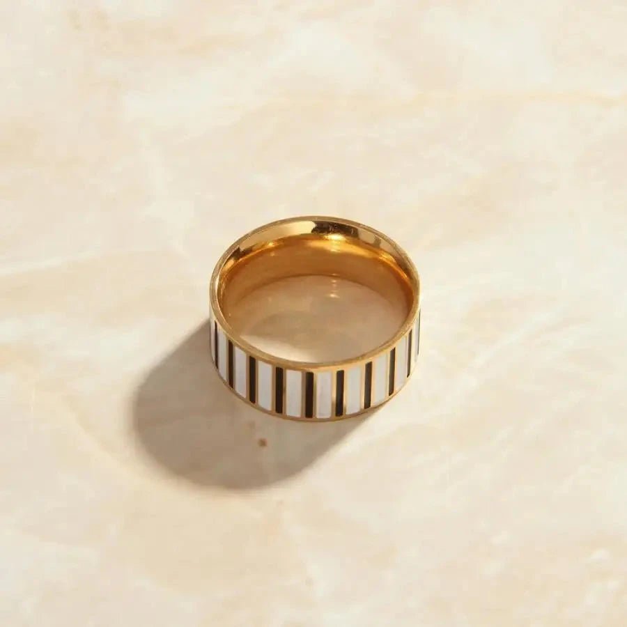 Emma Jane Ring - madoucechérie