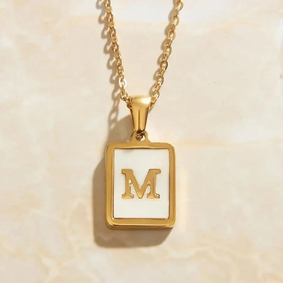 Golden Letter Necklace - madoucechérie